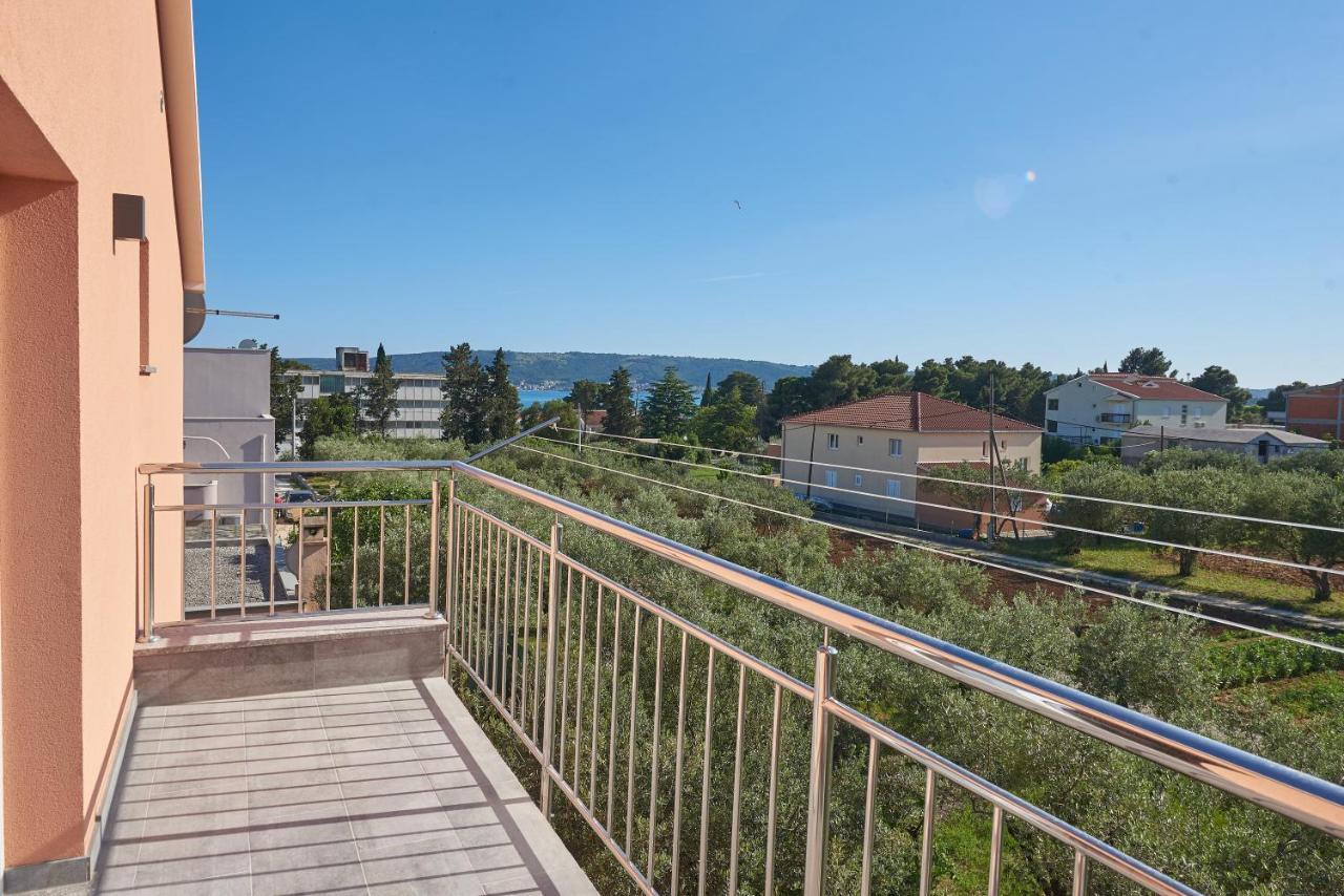 Apartments & Rooms Seaside Kaštela Exterior foto