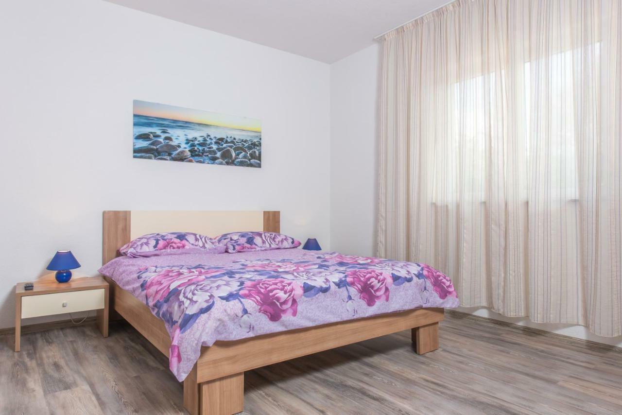 Apartments & Rooms Seaside Kaštela Exterior foto