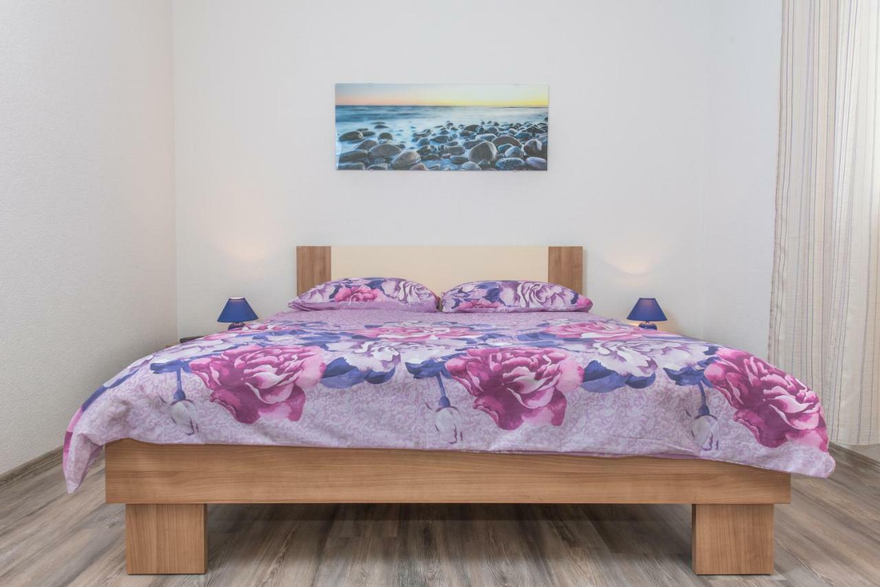 Apartments & Rooms Seaside Kaštela Quarto foto